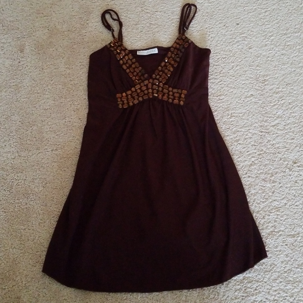 Body Central Maroon top!